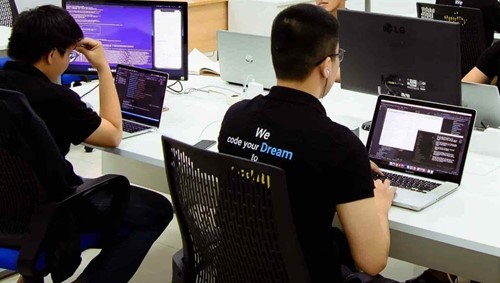 blockchain-development-outsourcing-services-vietnam-tp-p-technology